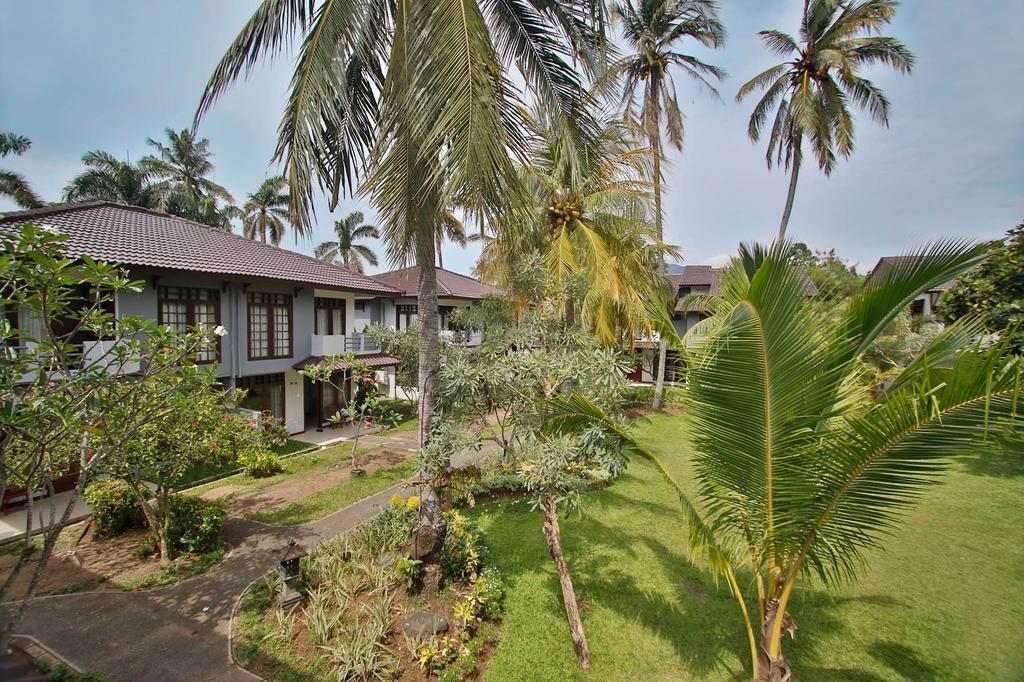 Hotel The Jayakarta Anyer Exterior foto
